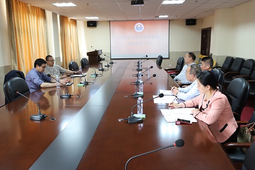 美国北德州大学史强教授来校交流