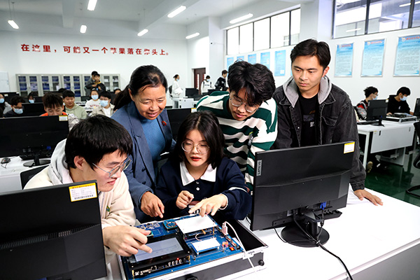 885A0002.JPG